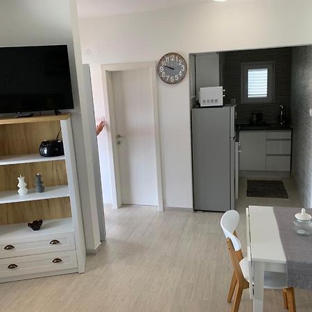 Tara'S Apartman Супетар Экстерьер фото