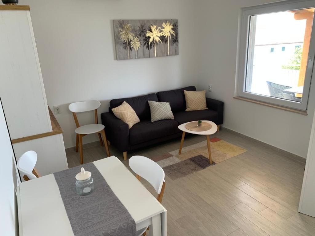 Tara'S Apartman Супетар Экстерьер фото